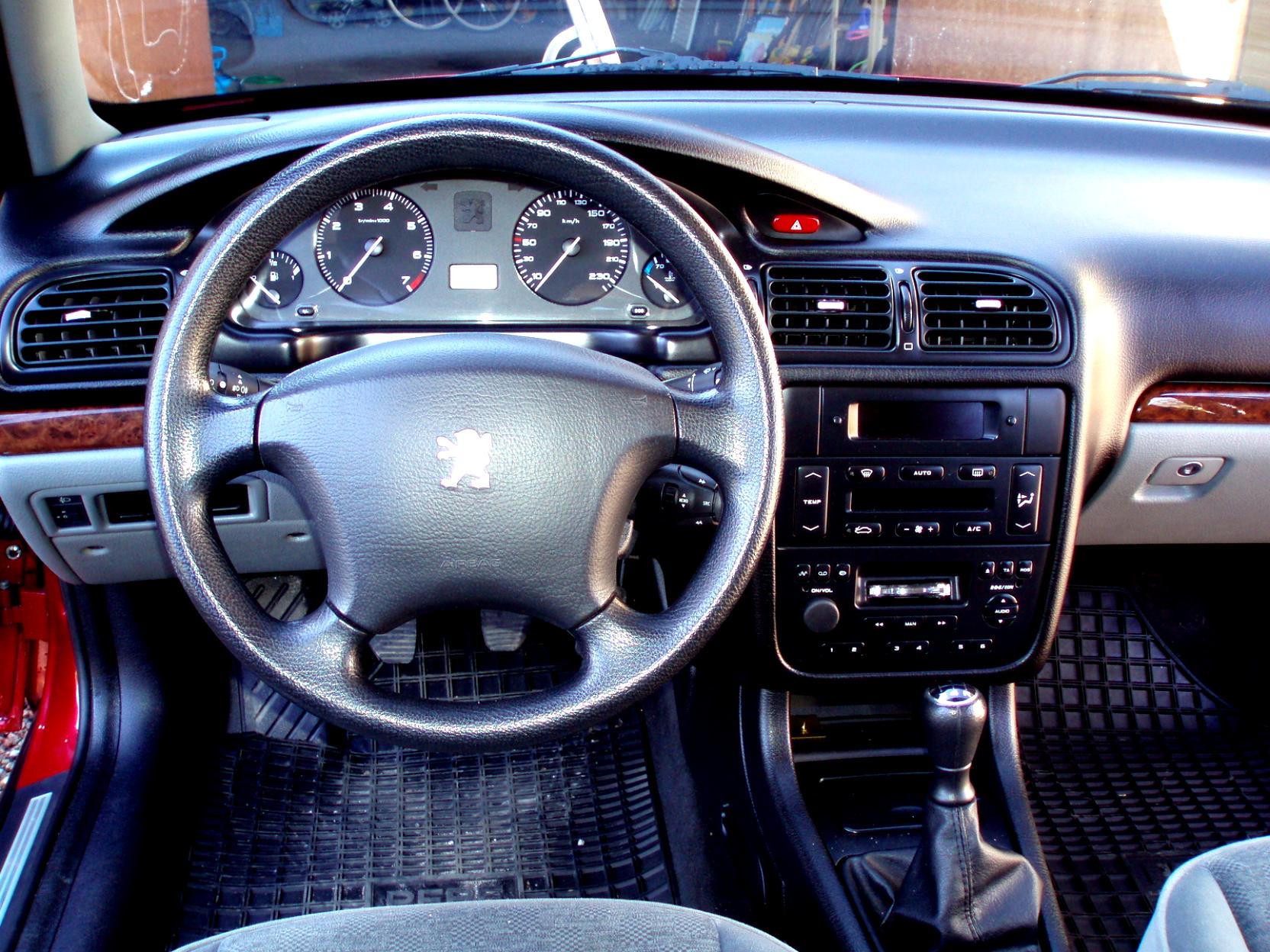 Peugeot 406 1995 #11