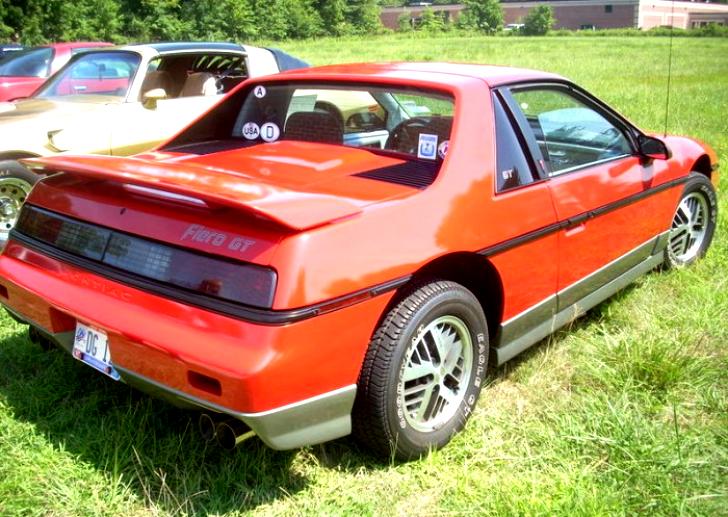Pontiac Fiero 1985 #12