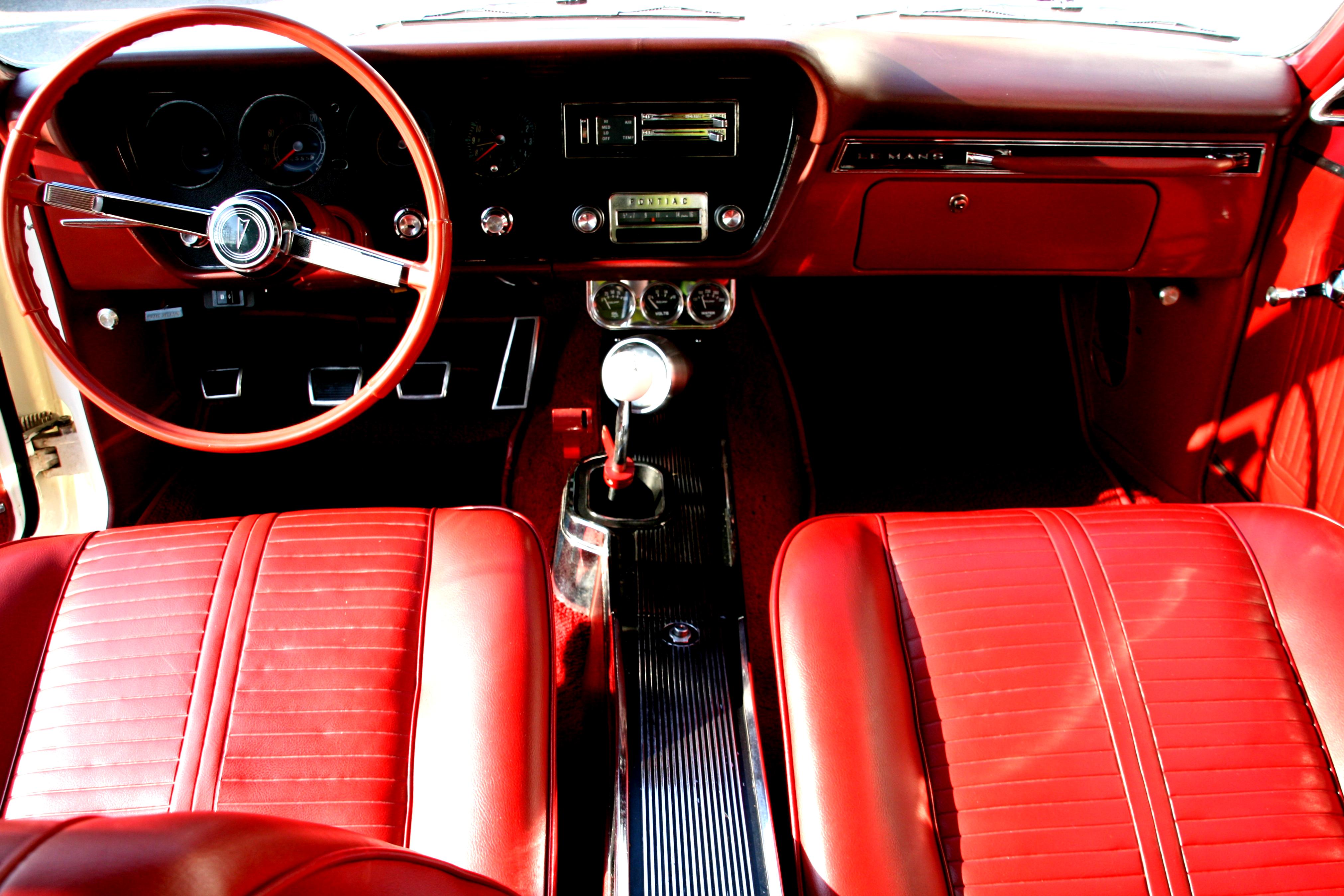 Pontiac Lemans GTO 1964 #51