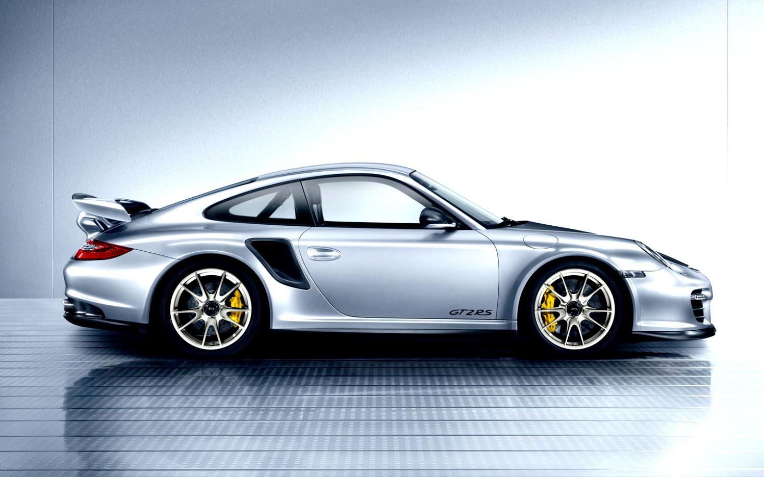 Porsche 911 GT2 RS 2010 #11