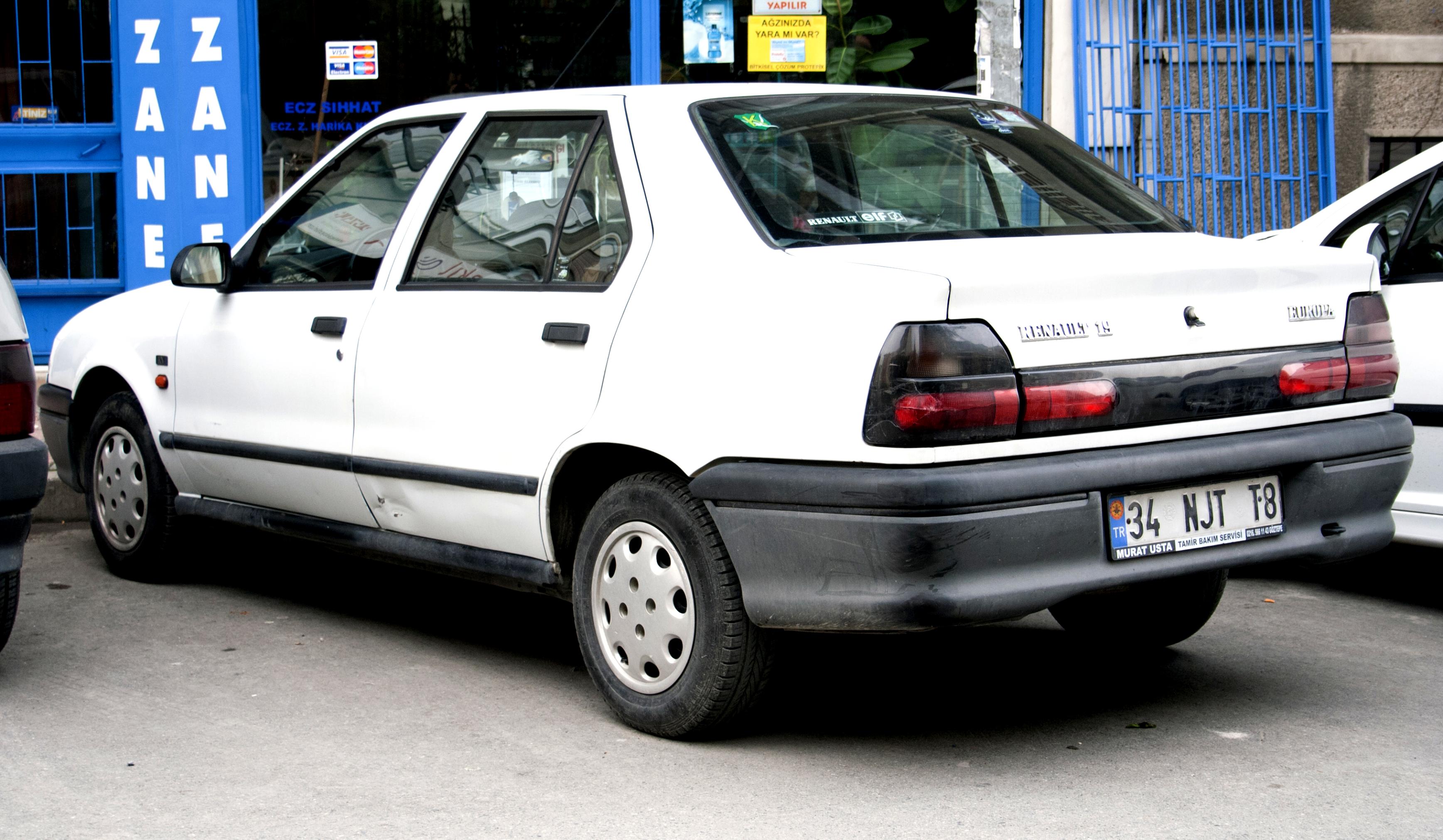 Renault 19 Sedan 1992 #4