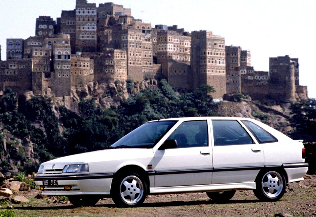 Renault 21 Hatchback 1989 #5