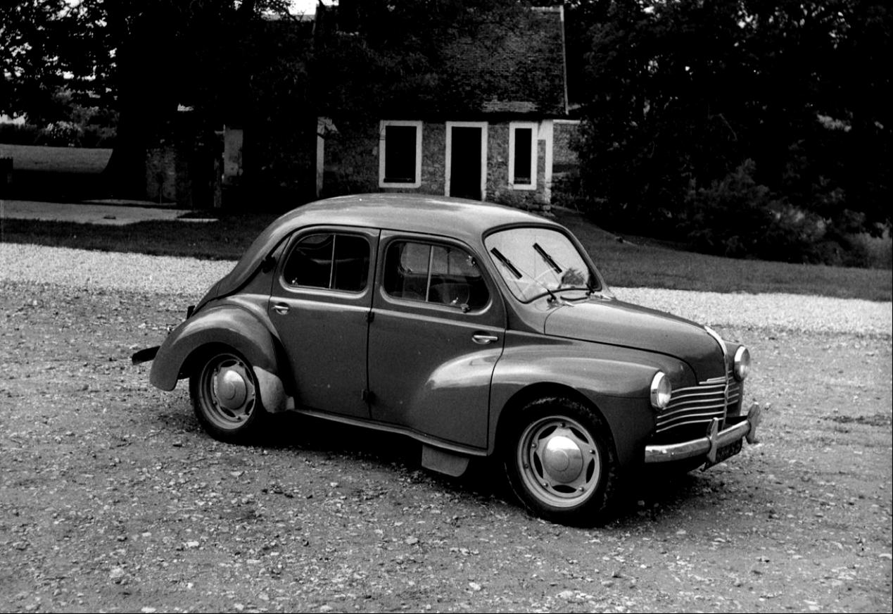Renault 4 CV 1947 #1