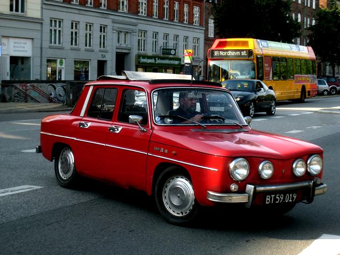 Renault 8 1962 #1