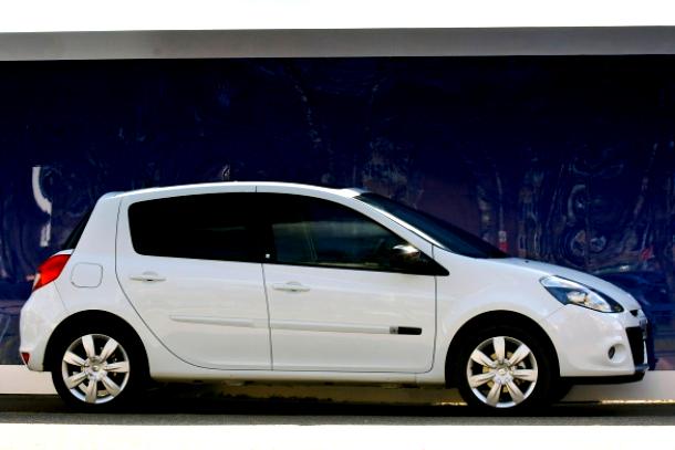 Renault Clio 3 Doors 2009 #8