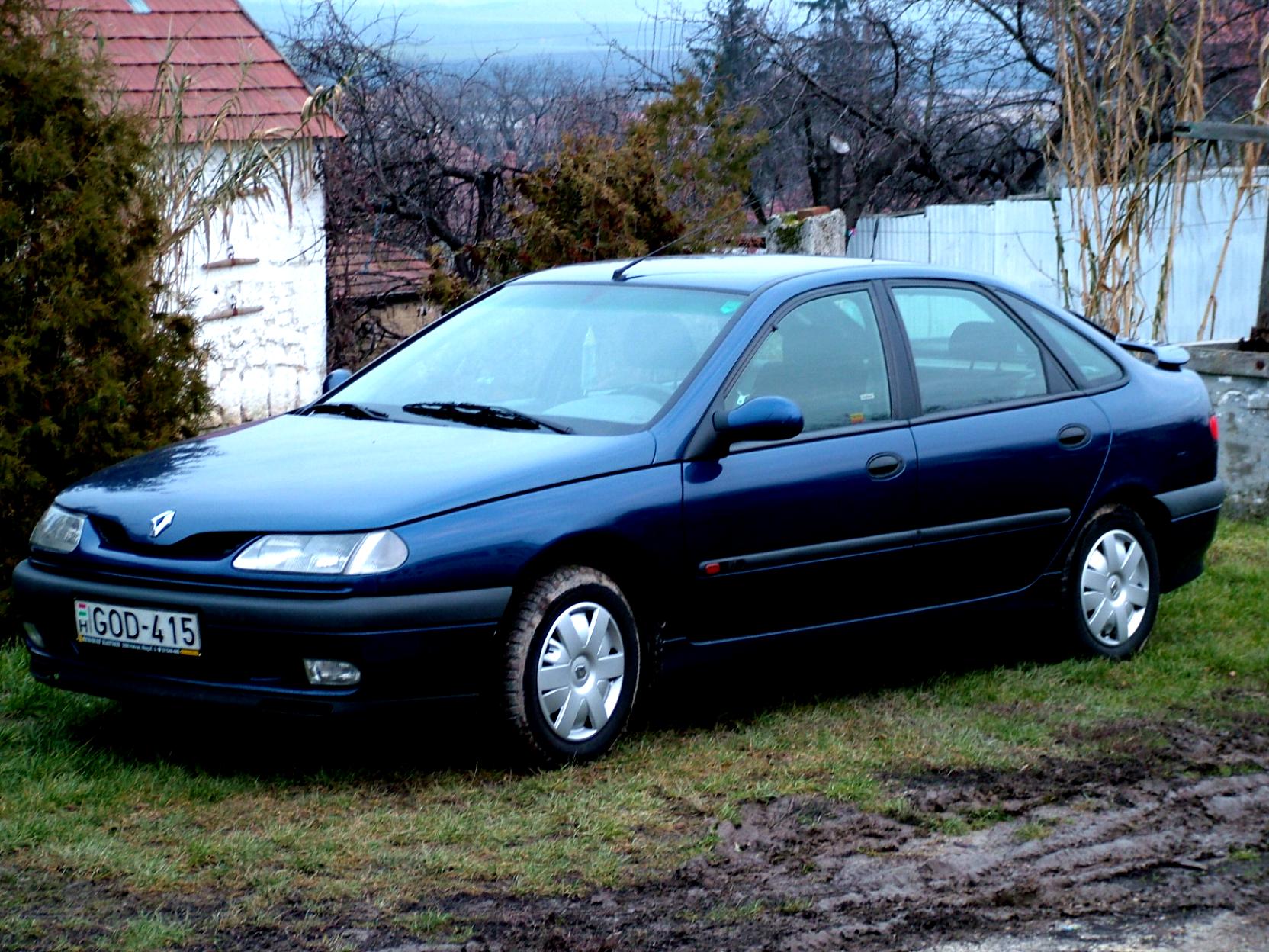 Renault Laguna Estate 1995 #8