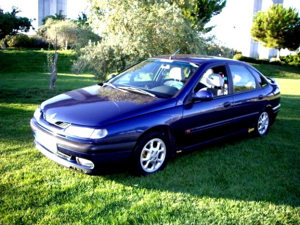 Renault Laguna Estate 1995 #39