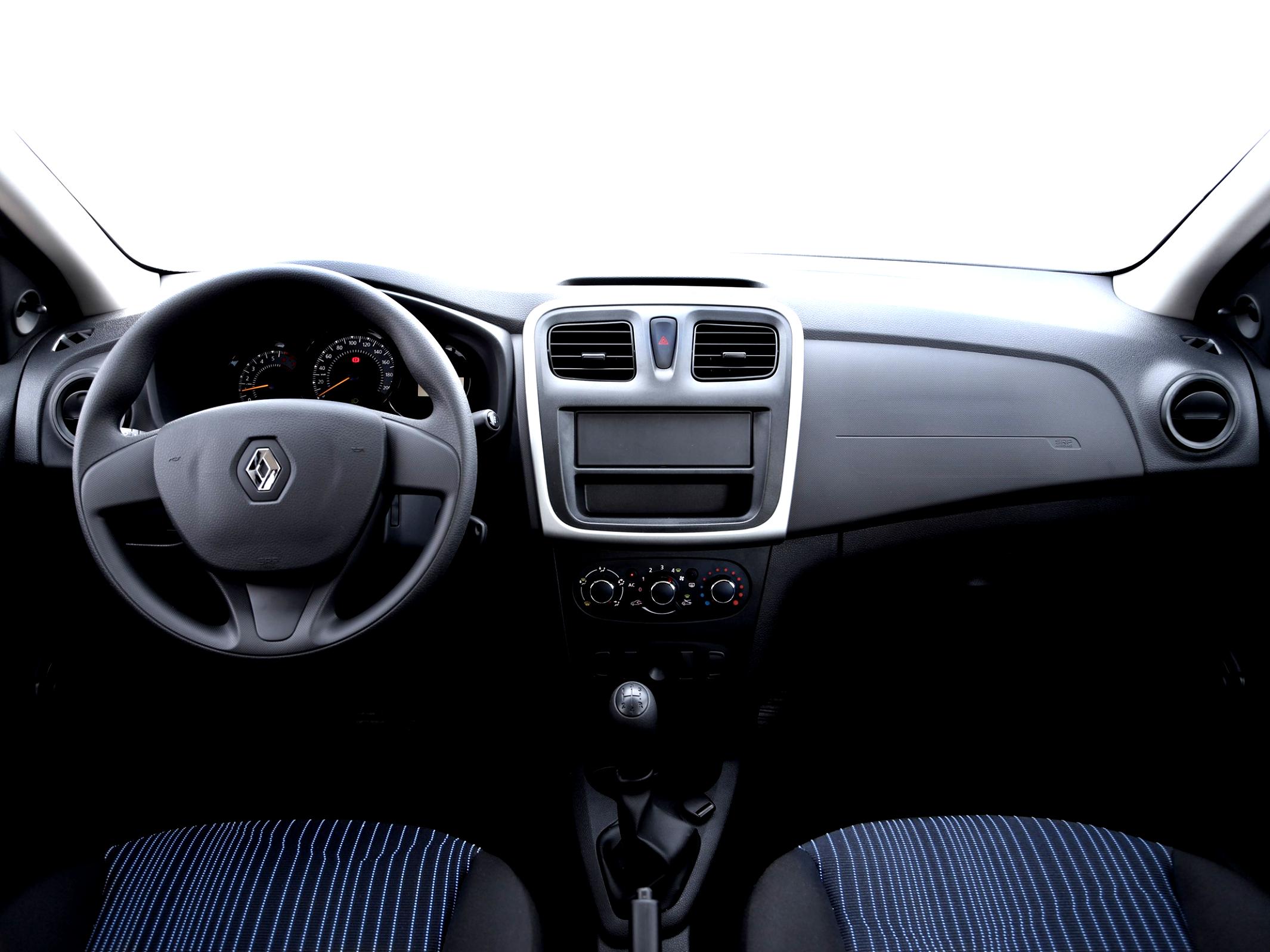 Renault Logan 2014 #120