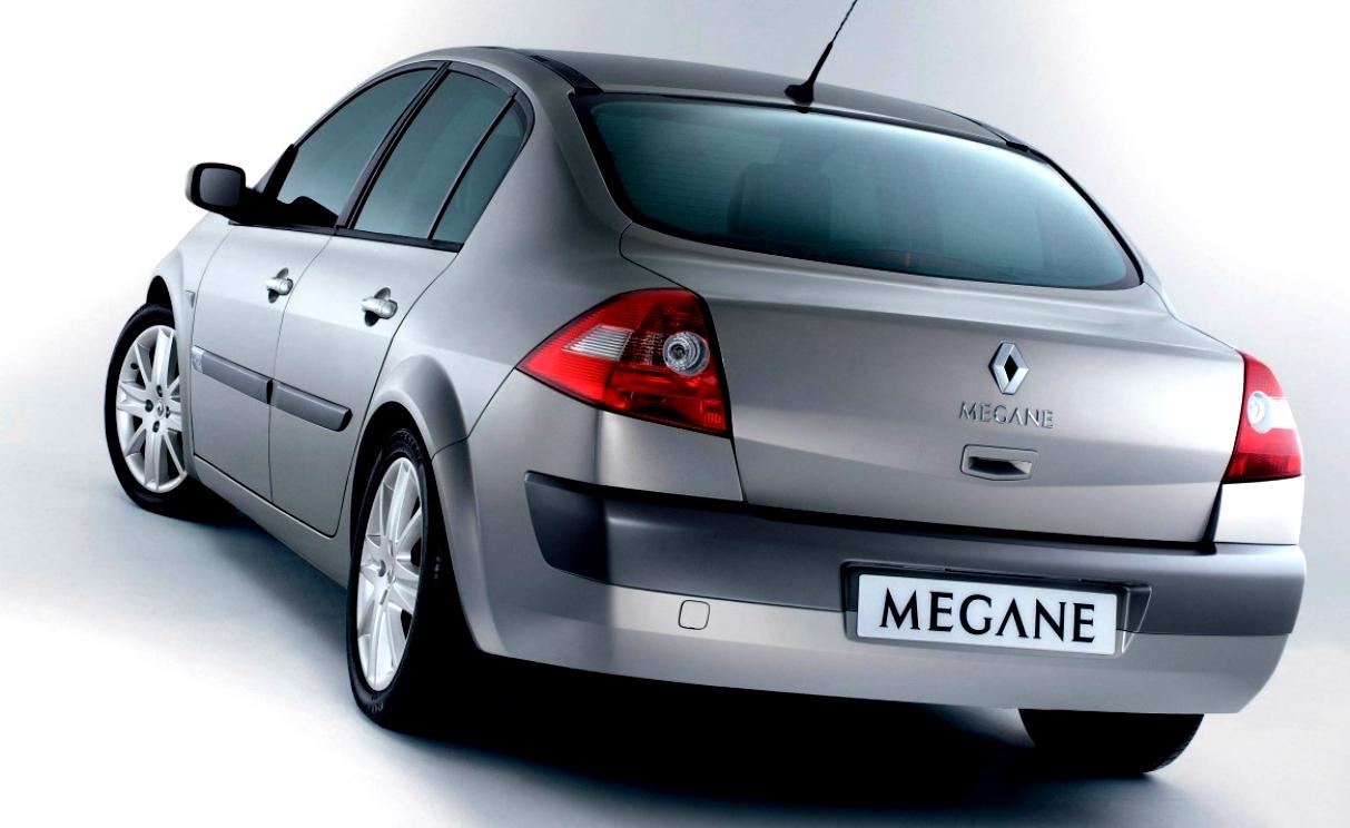 Renault Megane Sedan 2003 #2