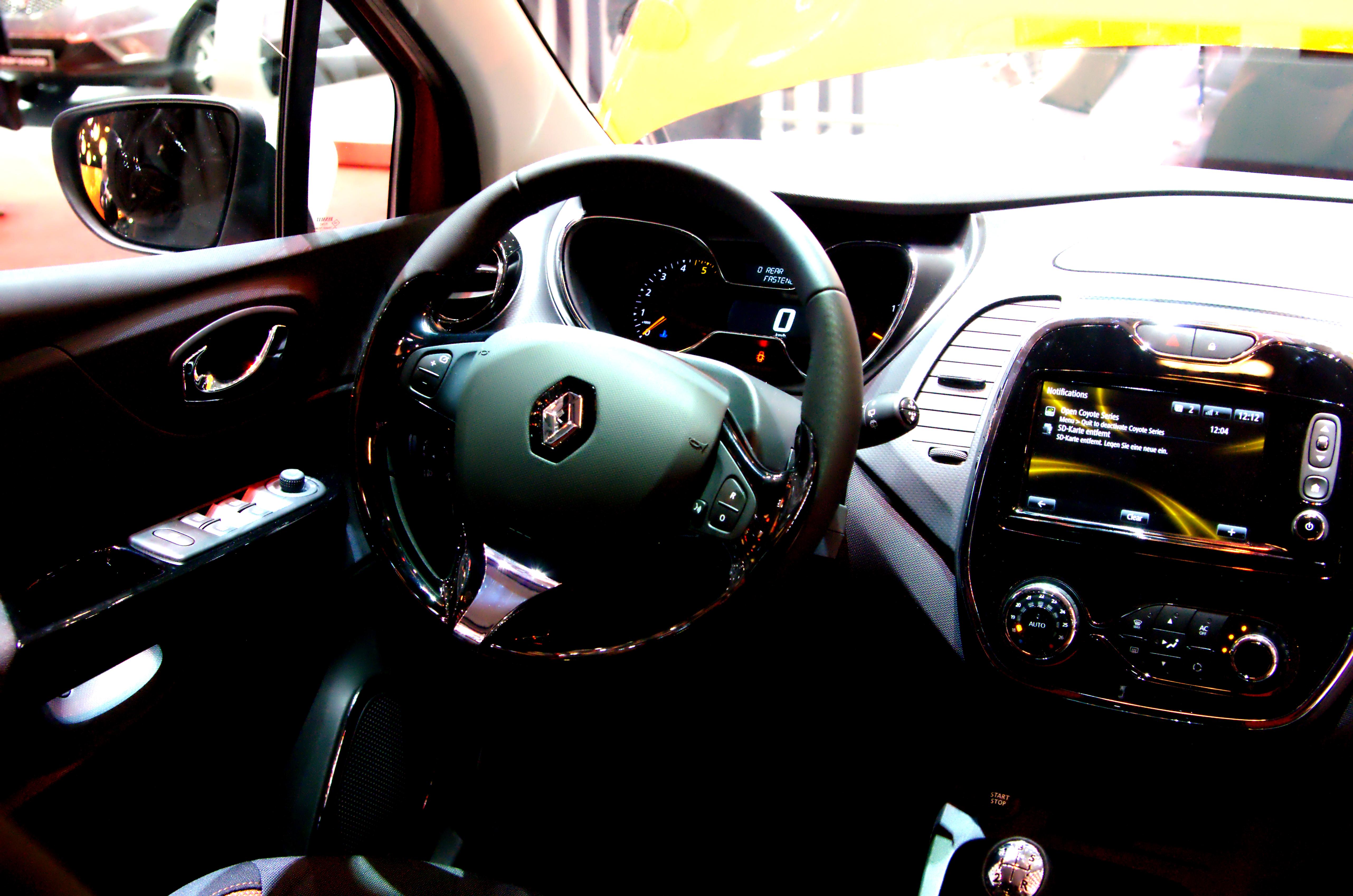 Renault Scenic XMOD 2013 #6