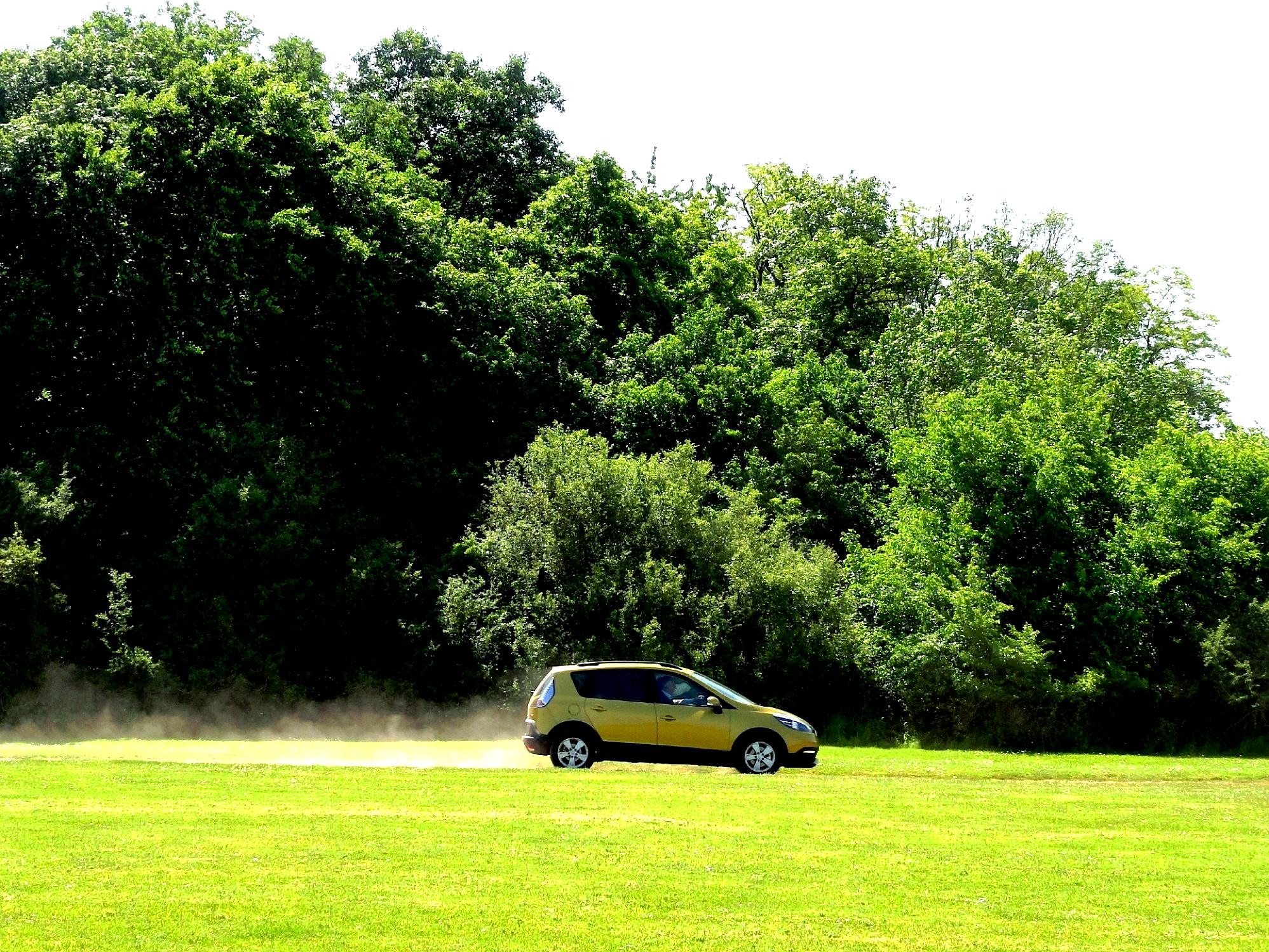 Renault Scenic XMOD 2013 #37