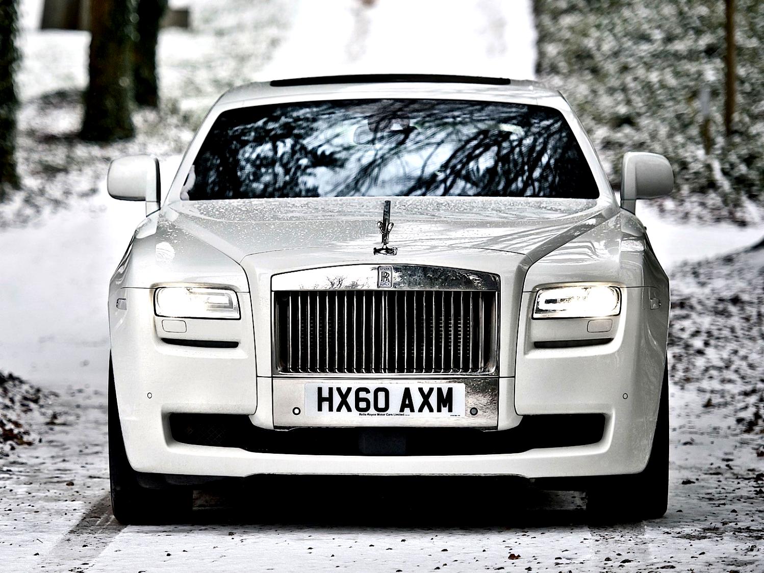 Rolls-Royce Ghost 2009 #26