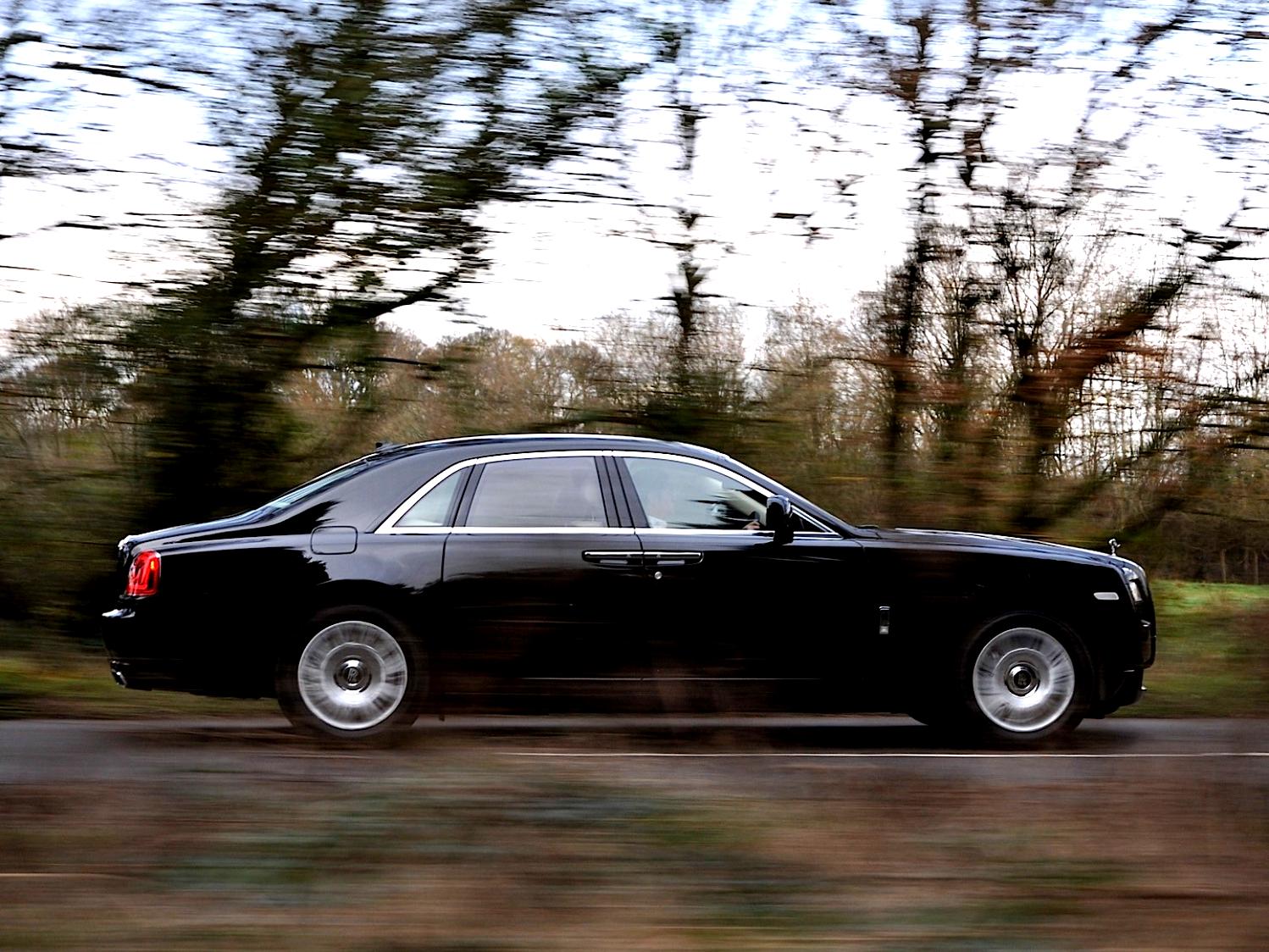 Rolls-Royce Ghost 2009 #48
