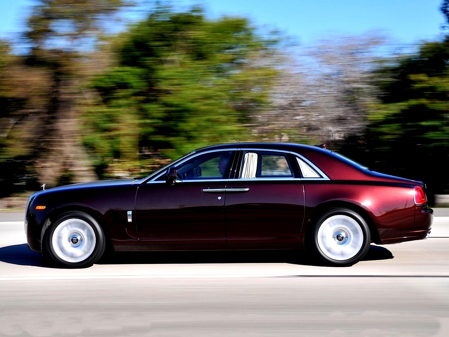 Rolls-Royce Ghost 2009 #61