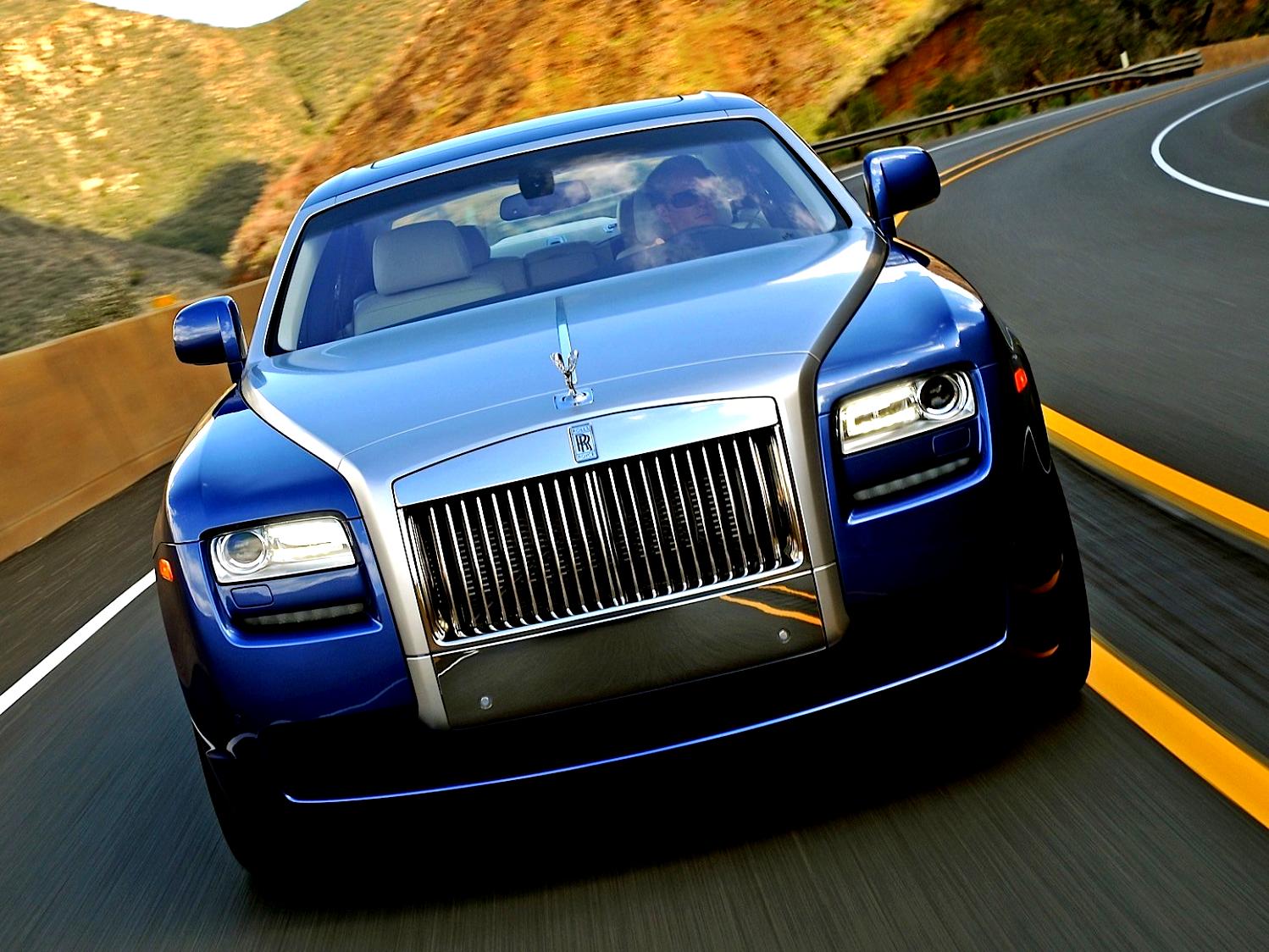 Rolls-Royce Ghost 2009 #64