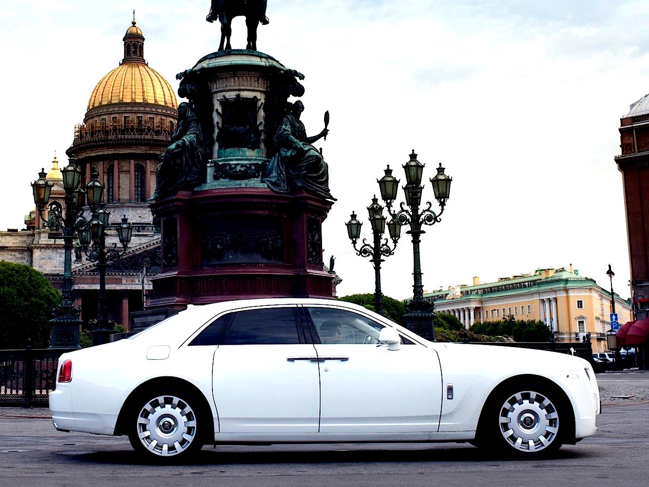 Rolls-Royce Ghost 2009 #74