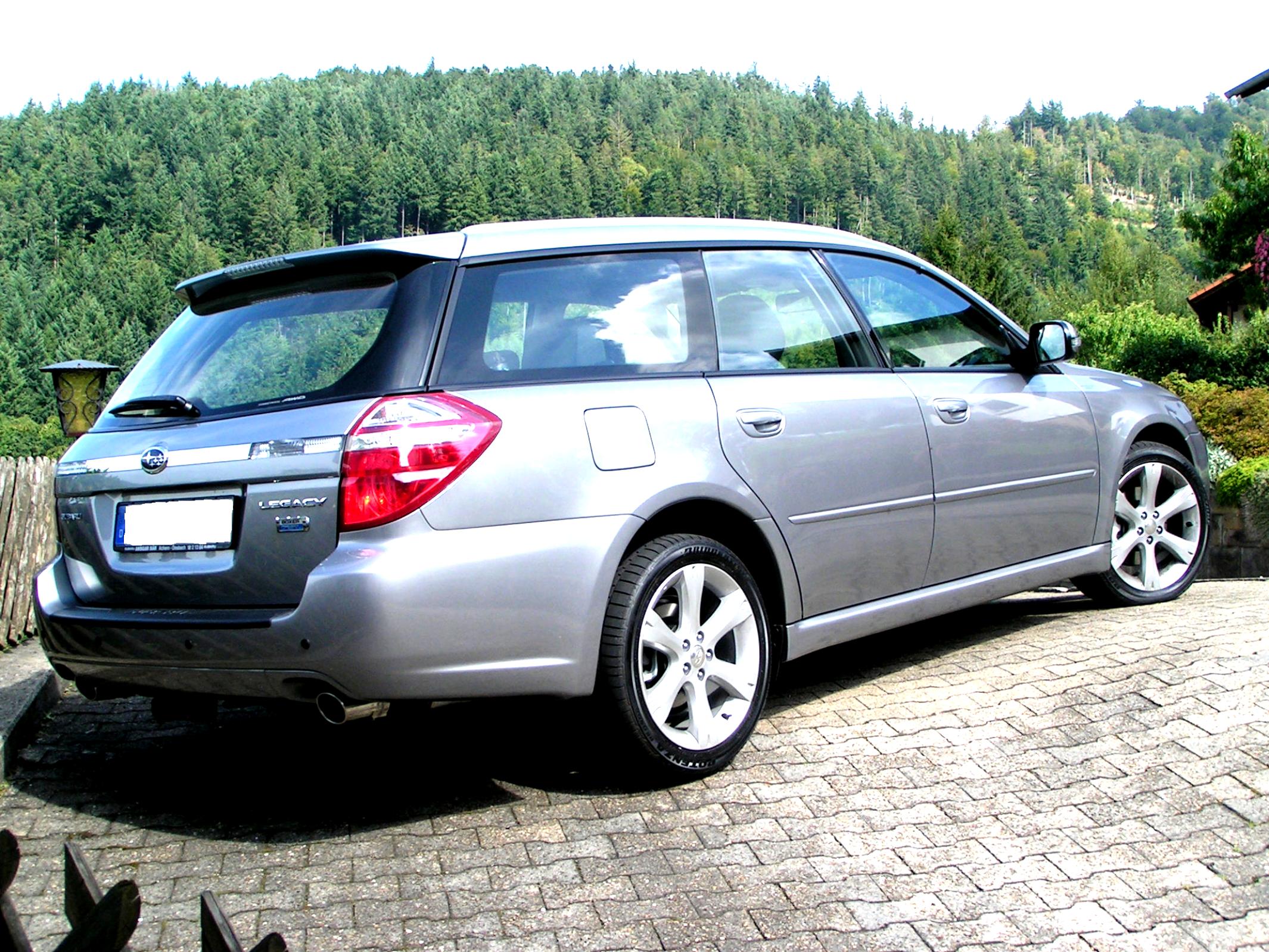 Subaru Legacy Wagon 2009 on