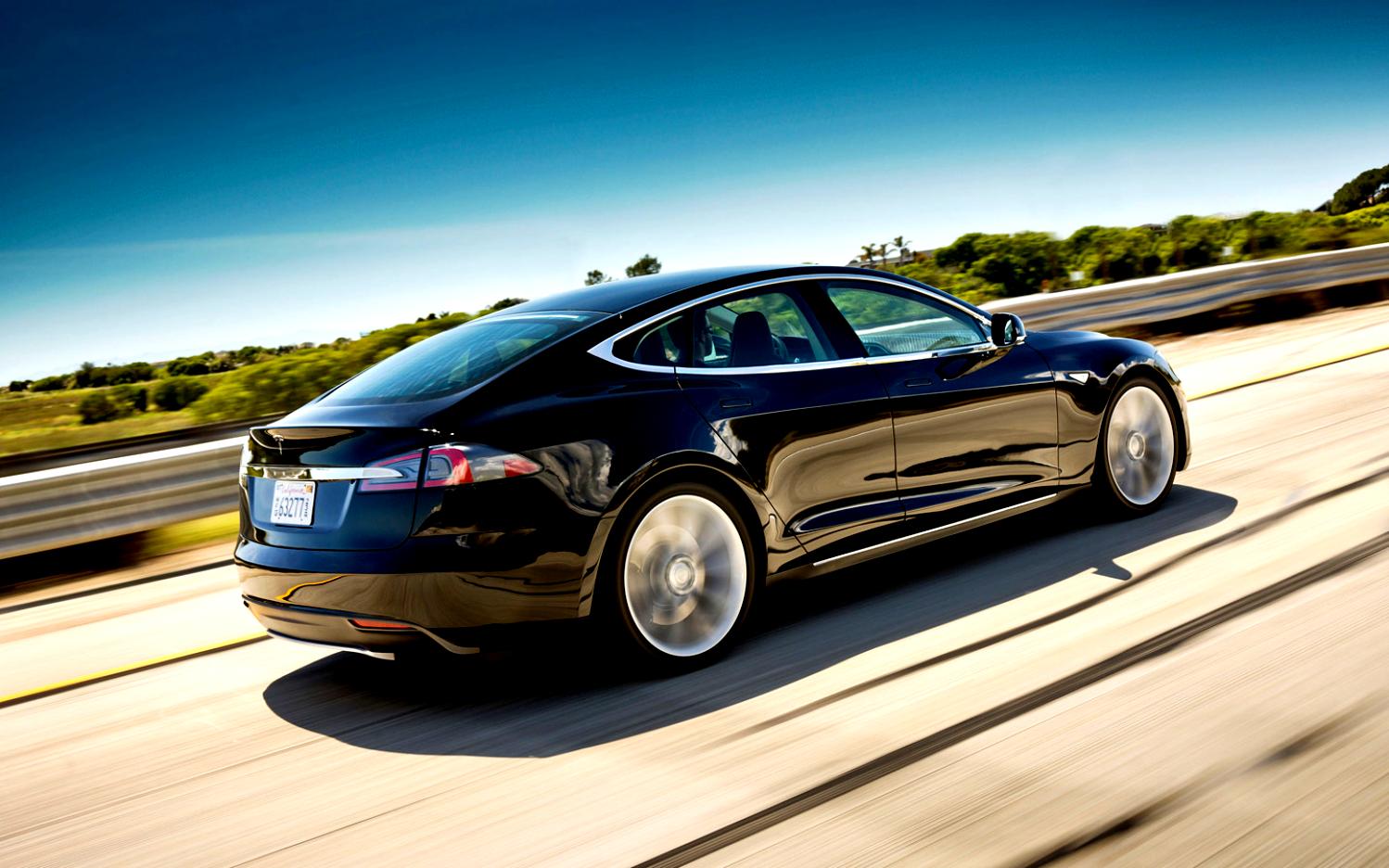 Tesla Motors Model S 2012 #19