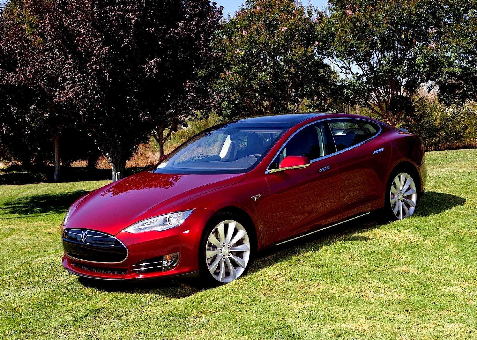 Tesla Motors Model S 2012 #29