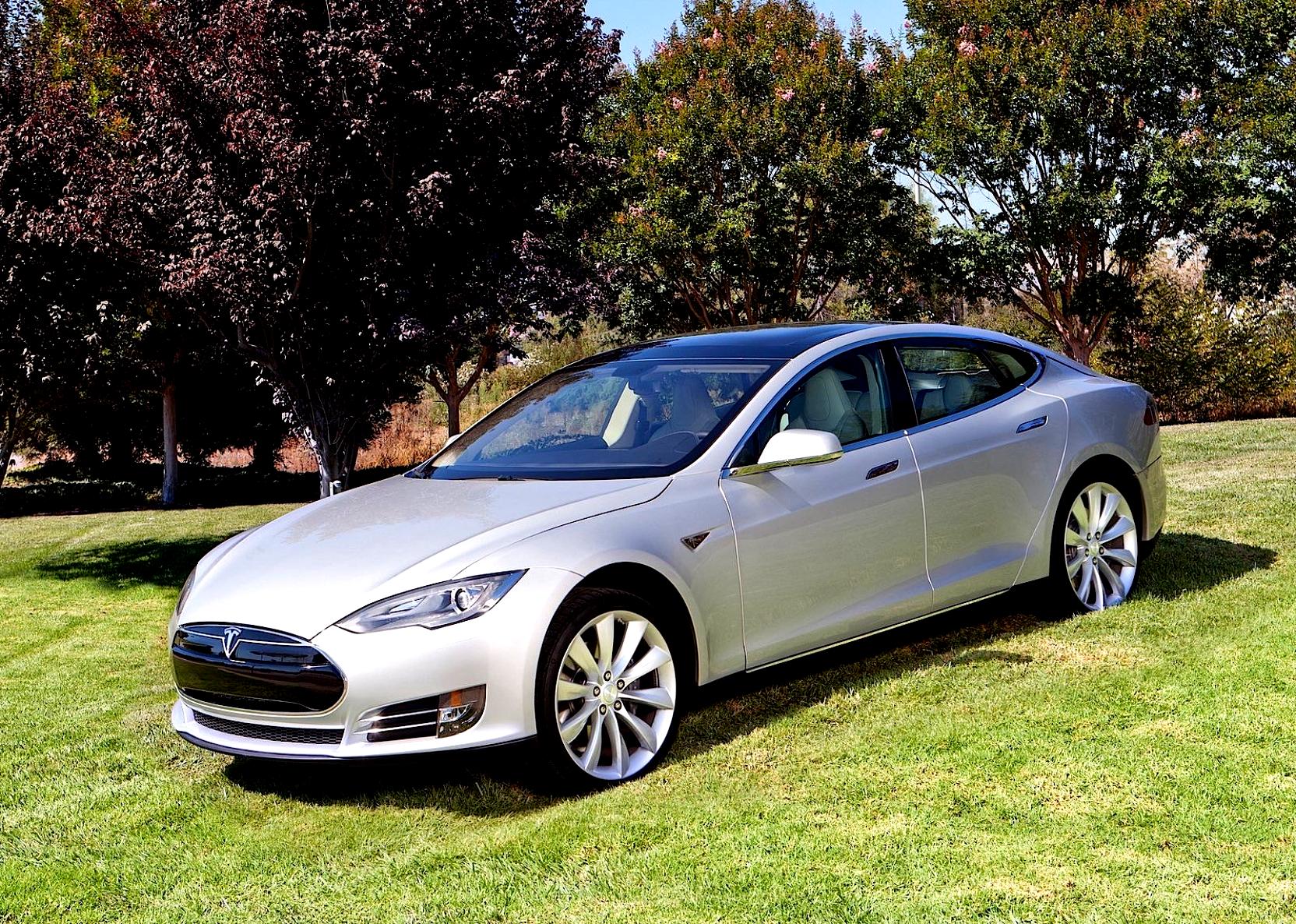 Tesla Motors Model S 2012 #30