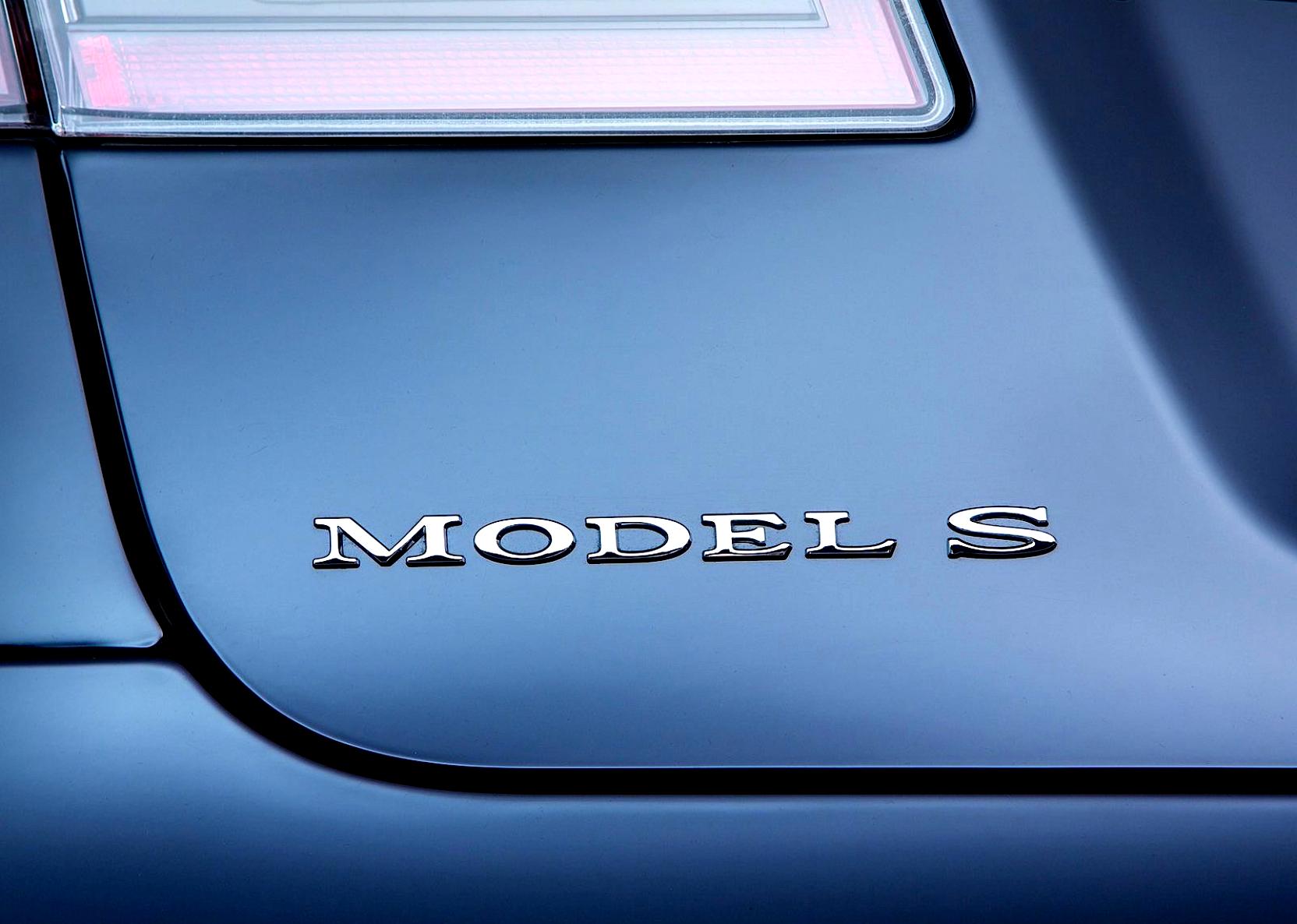 Tesla Motors Model S 2012 #36
