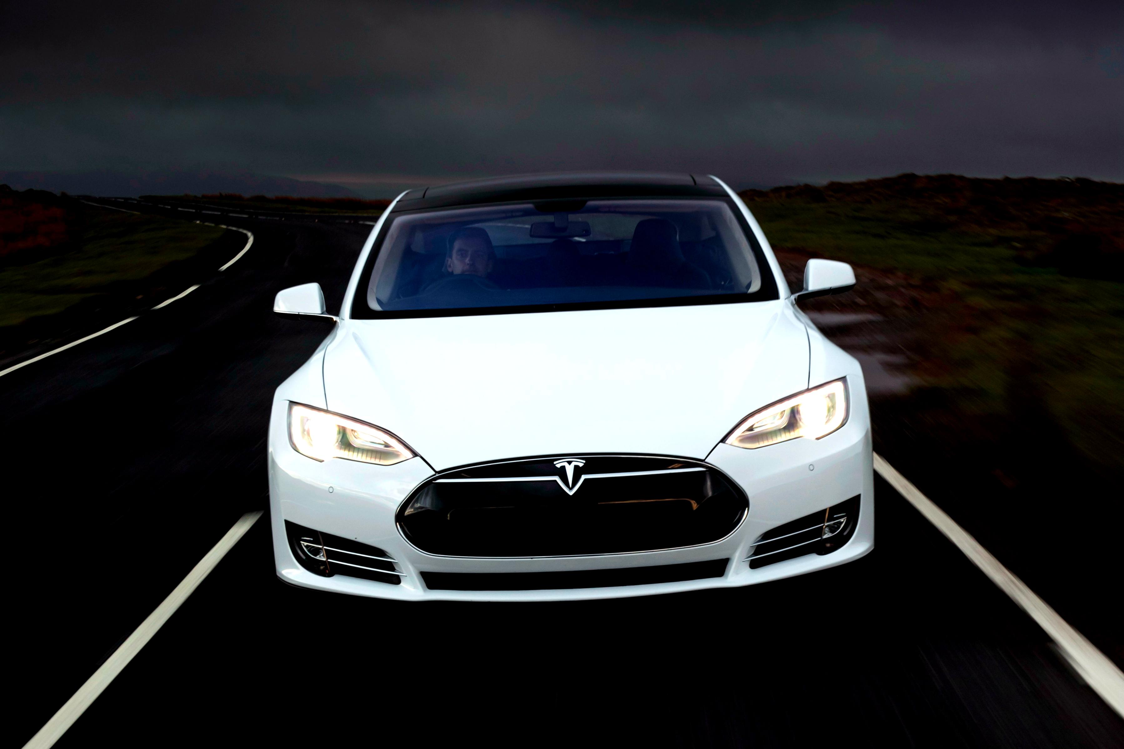 Tesla Motors Model S 2012 #55