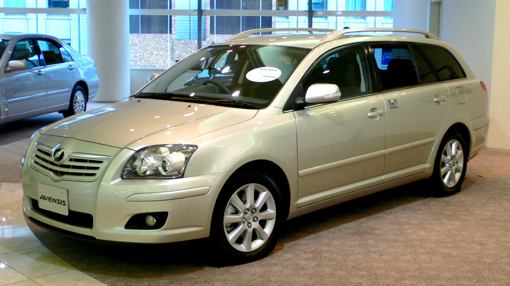 Тойота Авенсис 2006