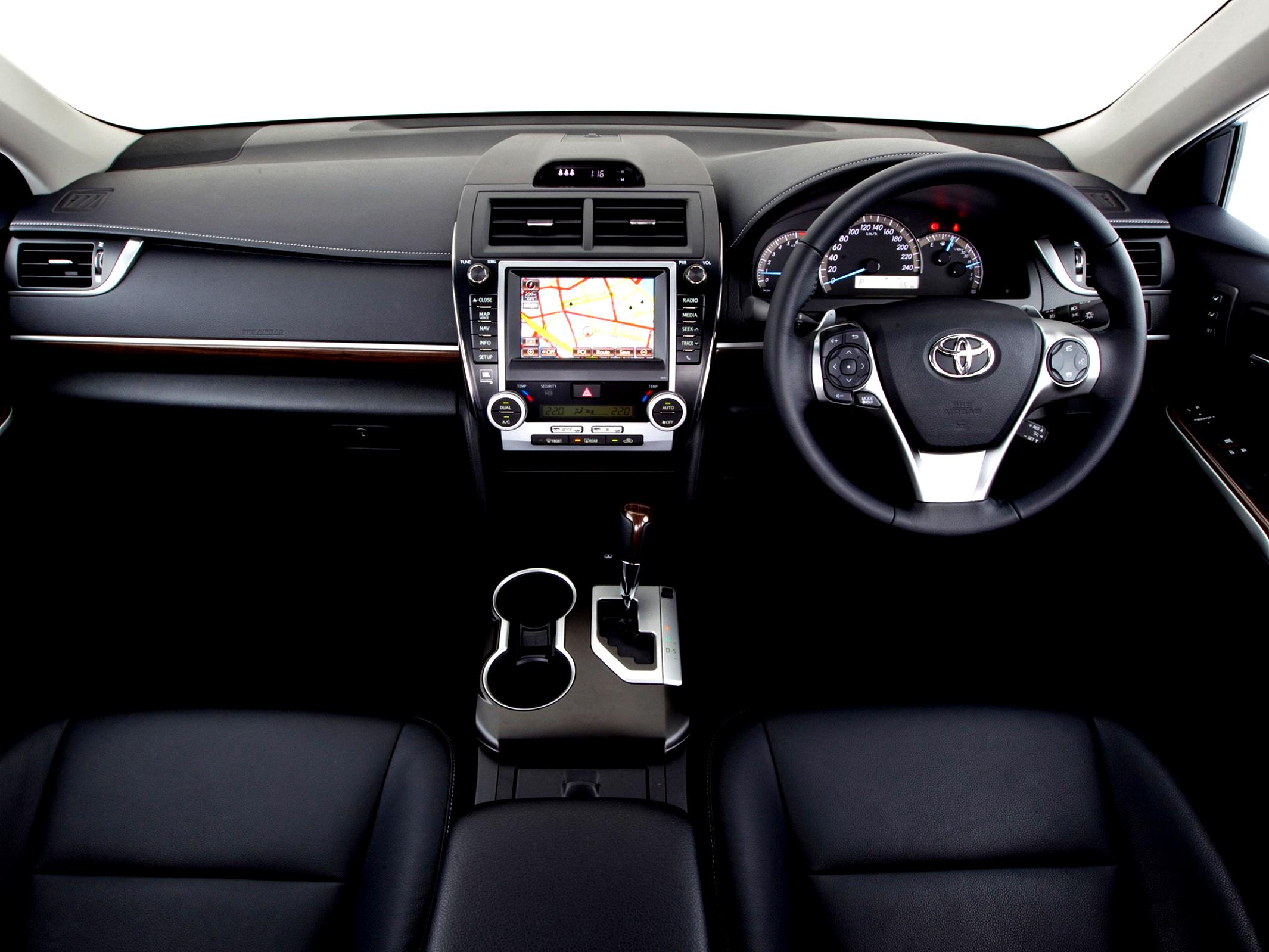 Toyota Camry 2011 #173