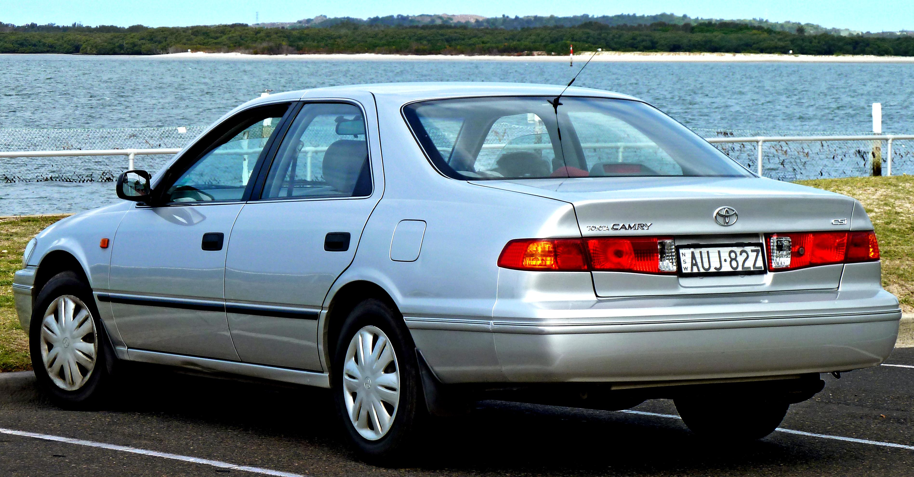 Toyota Corolla Sedan 1997 #2