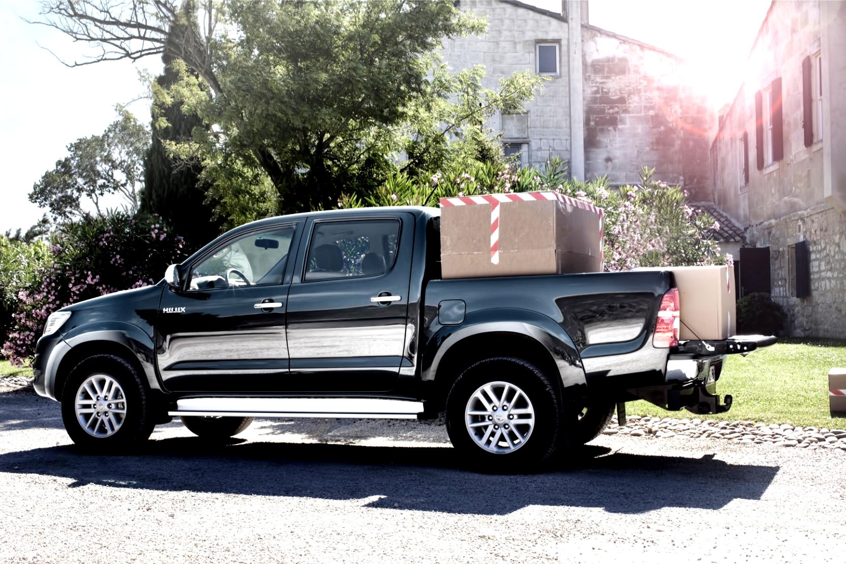 Toyota Hilux Double Cab 2011 #16