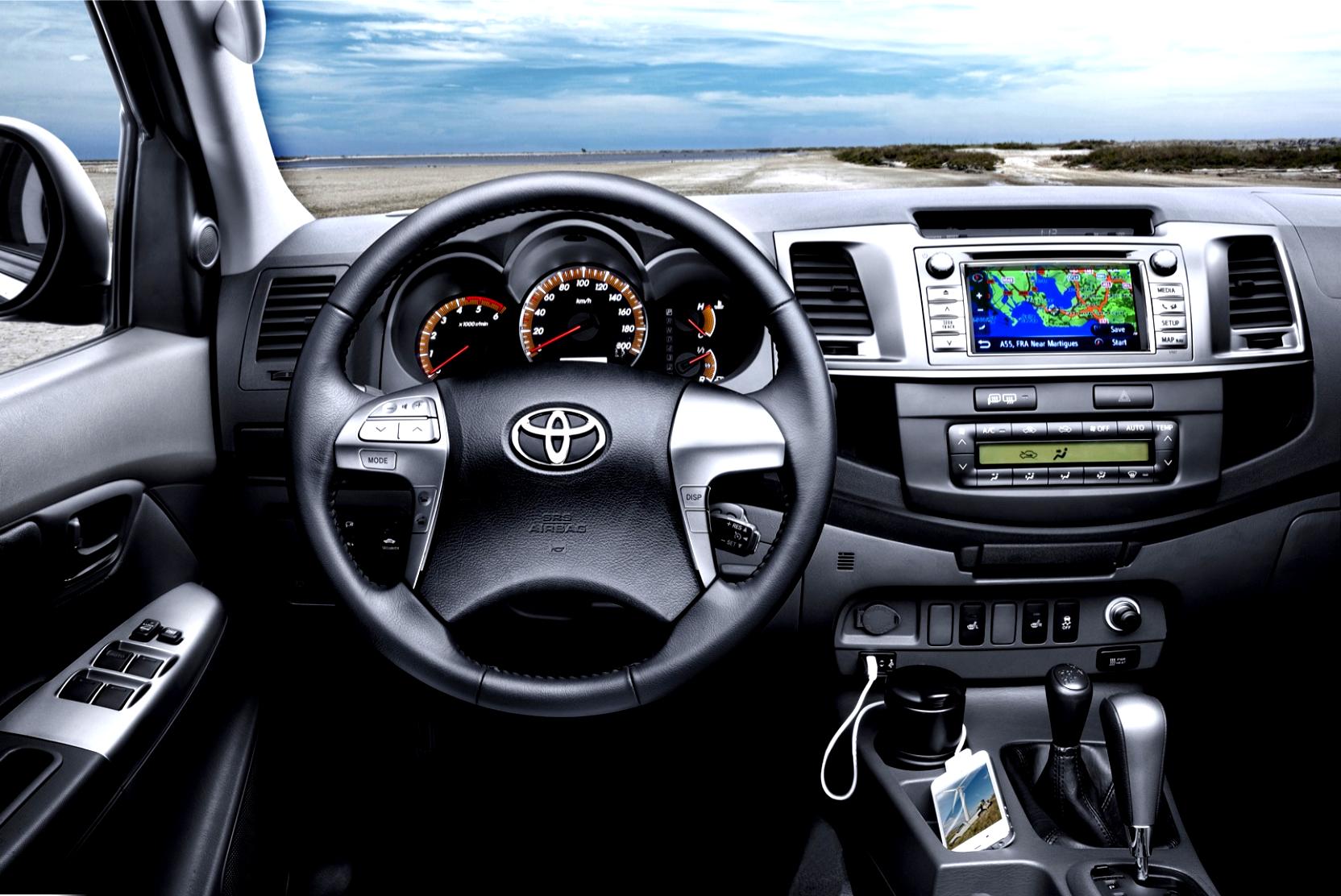 Toyota Hilux Extra Cab 2011 #50
