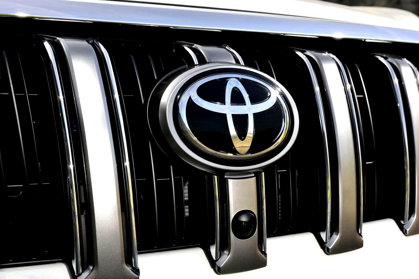 Toyota Land Cruiser 150 5 Doors 2013 #55