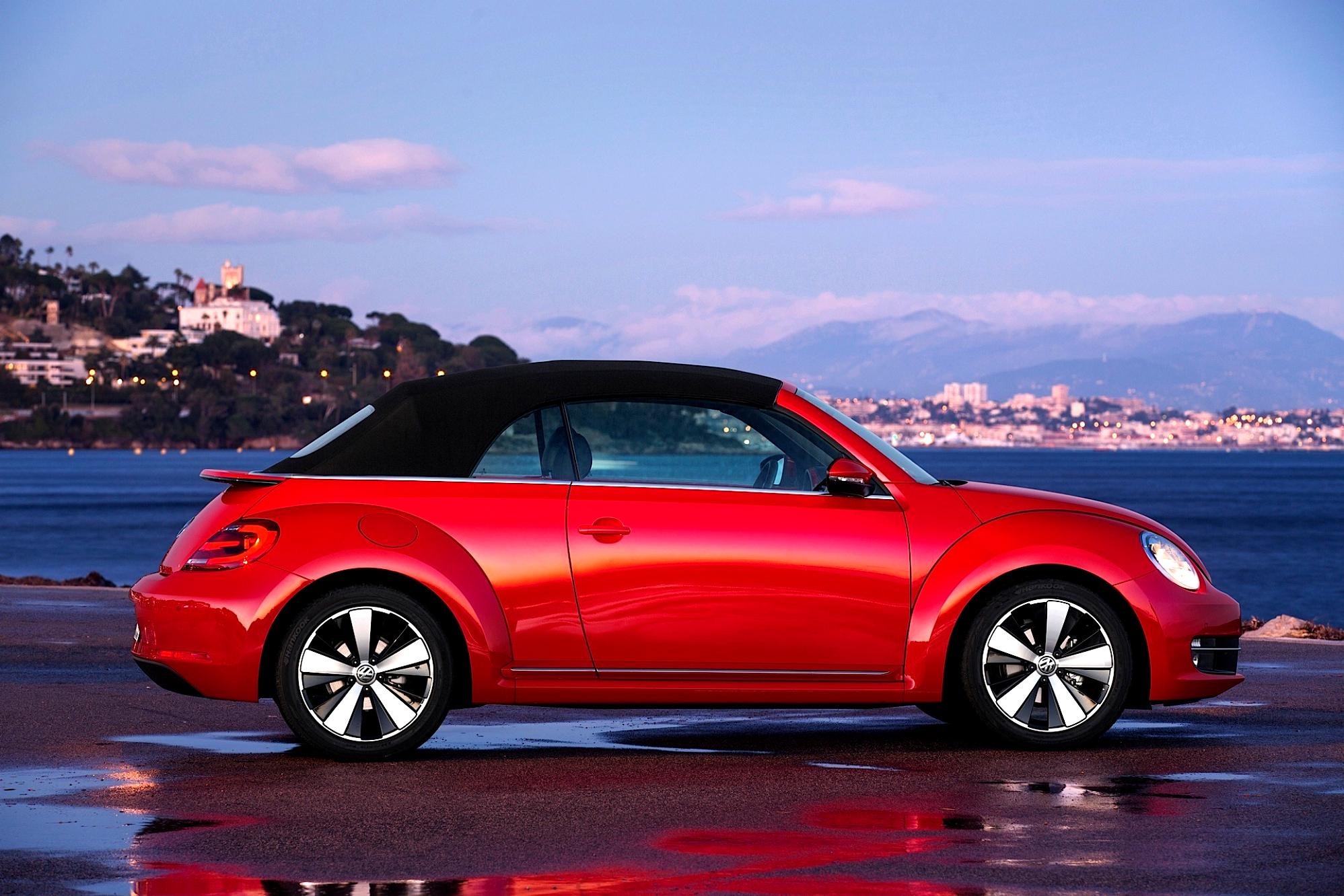 Volkswagen Beetle Cabriolet 2013 #24