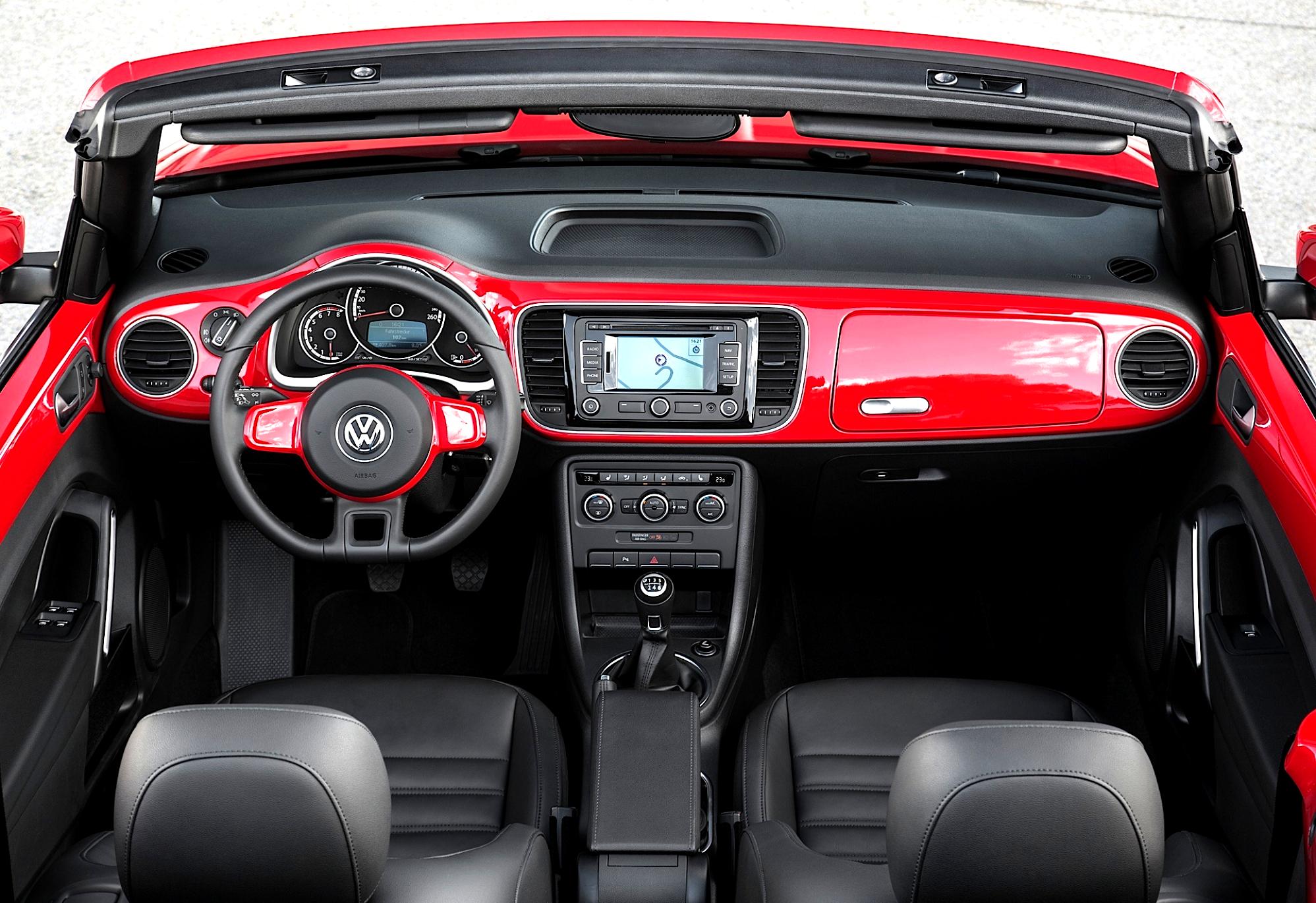 Volkswagen Beetle Cabriolet 2013 #40