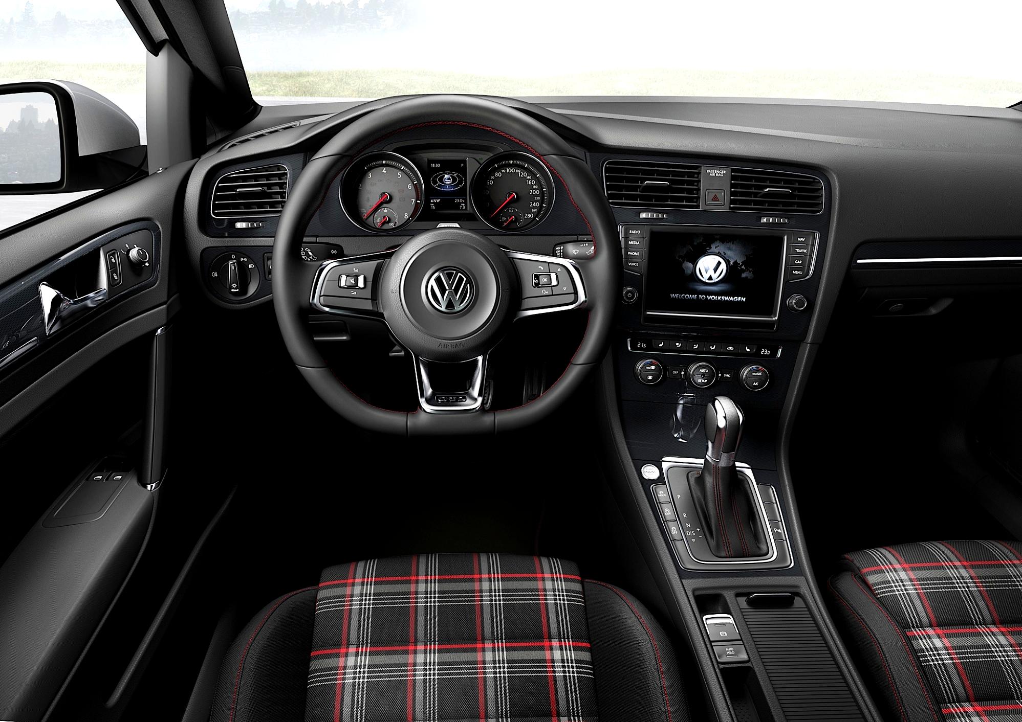 Volkswagen Golf GTI 2013 #65