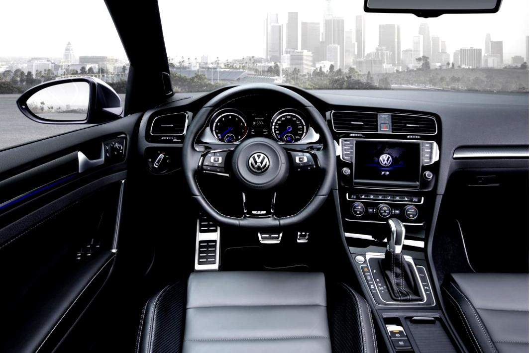 Volkswagen Golf R Variant 2015 #2