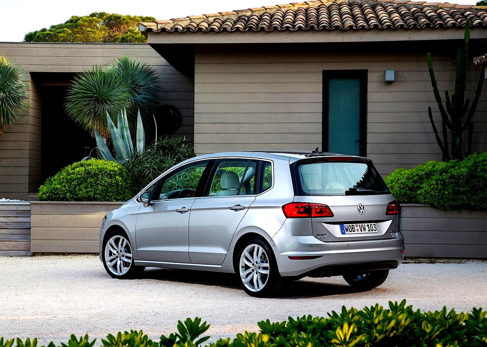 Volkswagen Golf Sportsvan 2014 #20