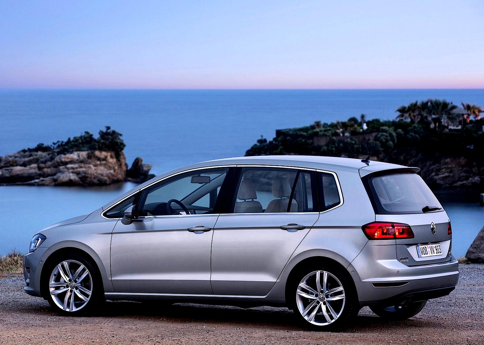 Volkswagen Golf Sportsvan 2014 #22