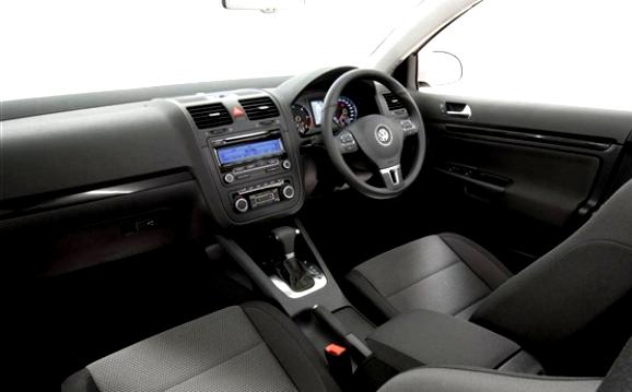Volkswagen Jetta 2010 #9