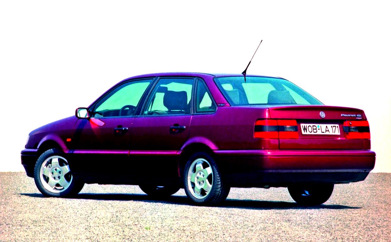 Volkswagen Passat 1993 #2