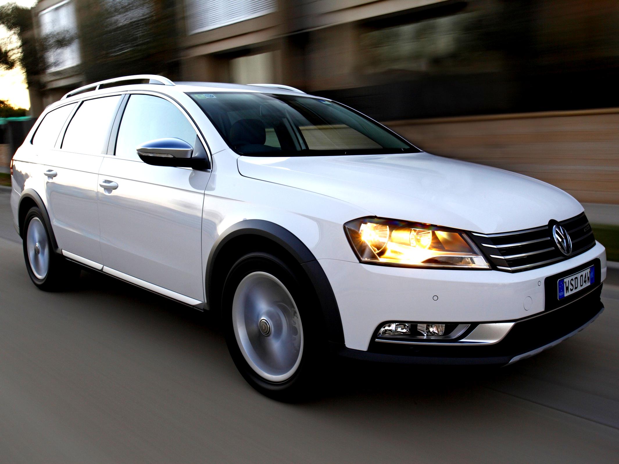 Volkswagen Passat Alltrack 2012 #26
