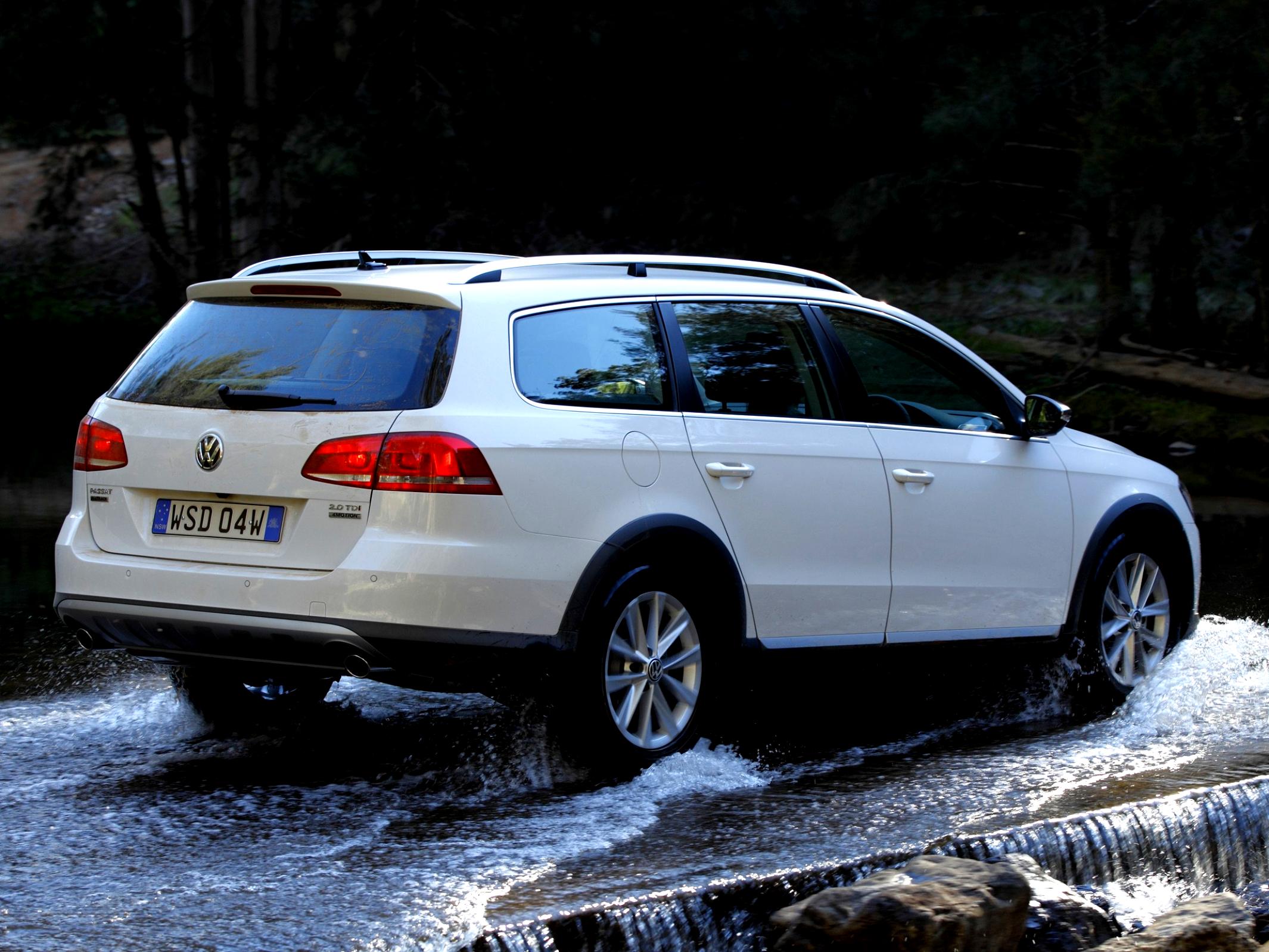 Volkswagen Passat Alltrack 2012 #30