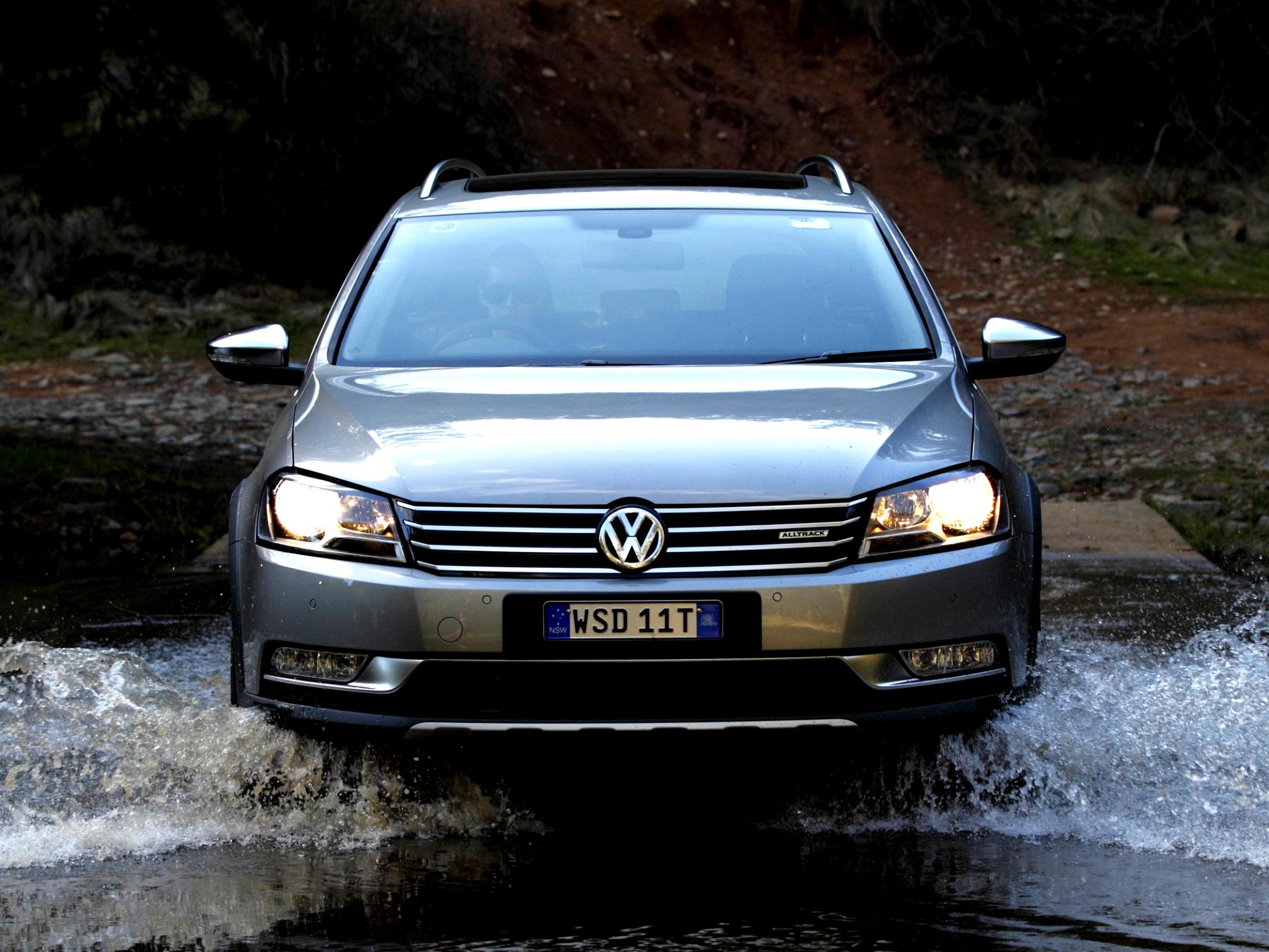 Volkswagen Passat Alltrack 2012 #32