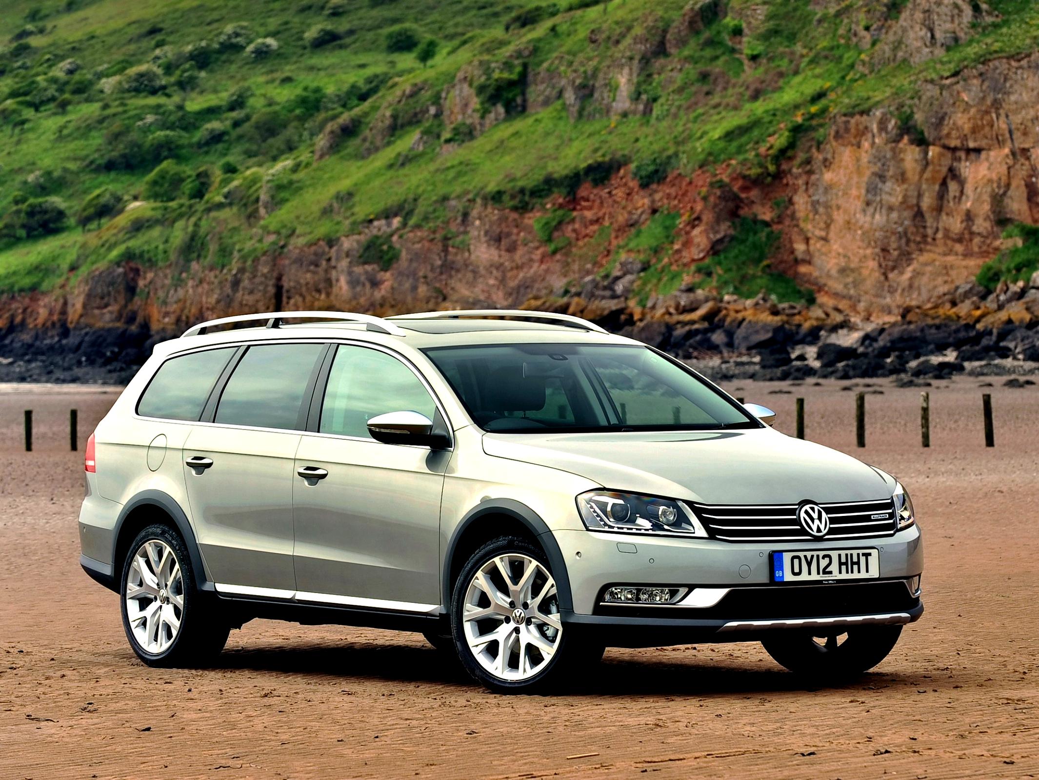 Volkswagen Passat Alltrack 2012 #47
