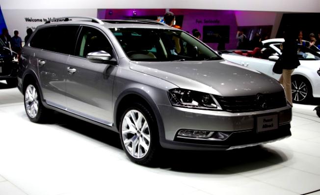 Volkswagen Passat Alltrack 2012 #59