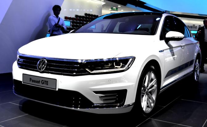 Volkswagen Passat GTE 2015 #10