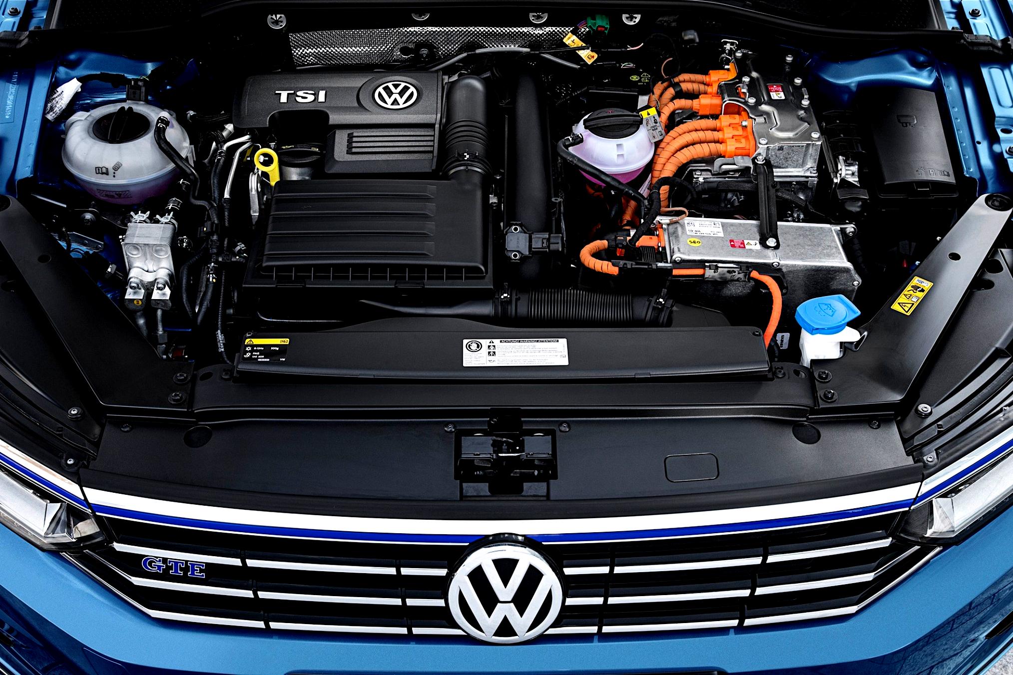 Volkswagen Passat Variant GTE 2015 #29
