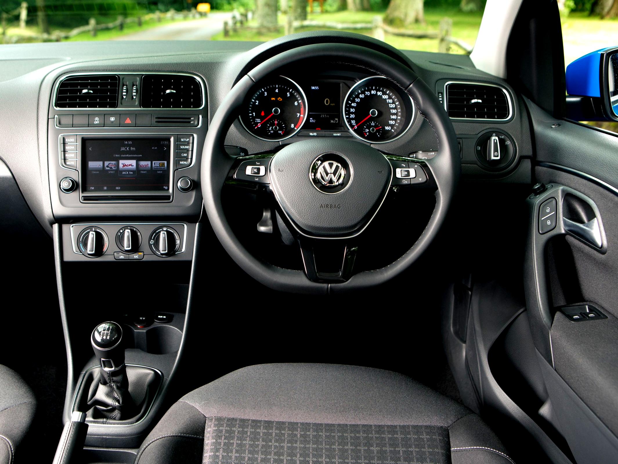 Volkswagen Polo 3 Doors 2014 #22