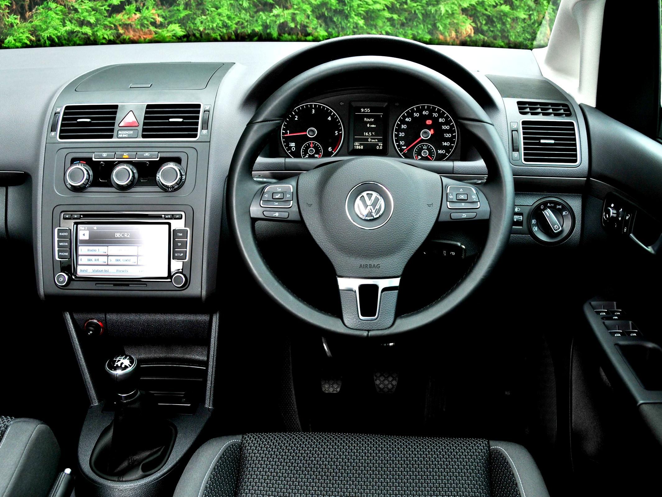 Volkswagen Touran 2010 #21