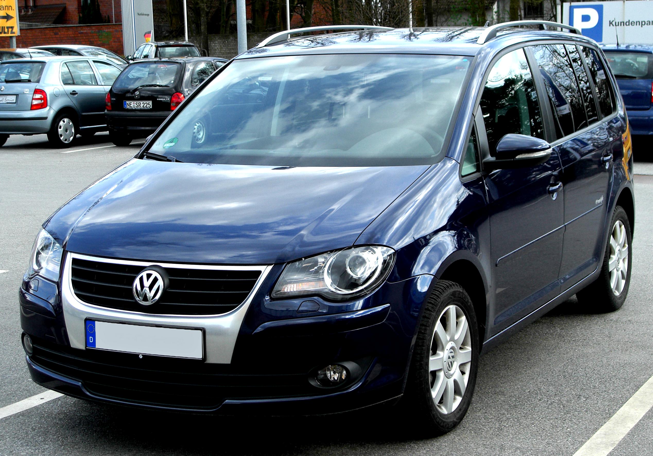 Volkswagen Touran 2010 #32